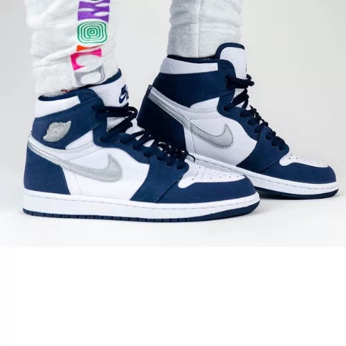 Nike Air Jordan 1 Retro High Midnight 2020