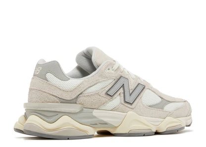 New Balance 9060 Moonbeam Sea Salt